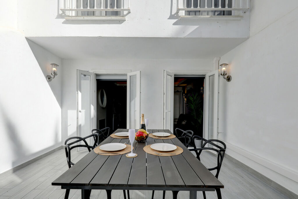 Middle Floor Apartment Nueva Andalucía Málaga - image 17