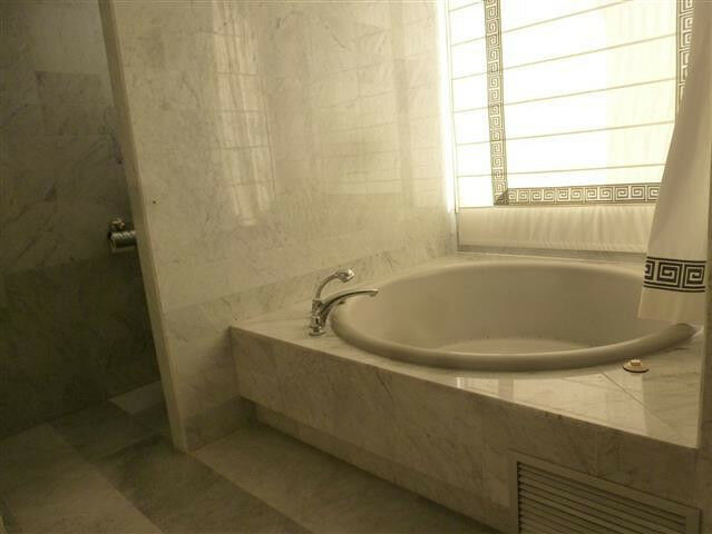 Penthouse Guadalmina Baja Málaga - image 17