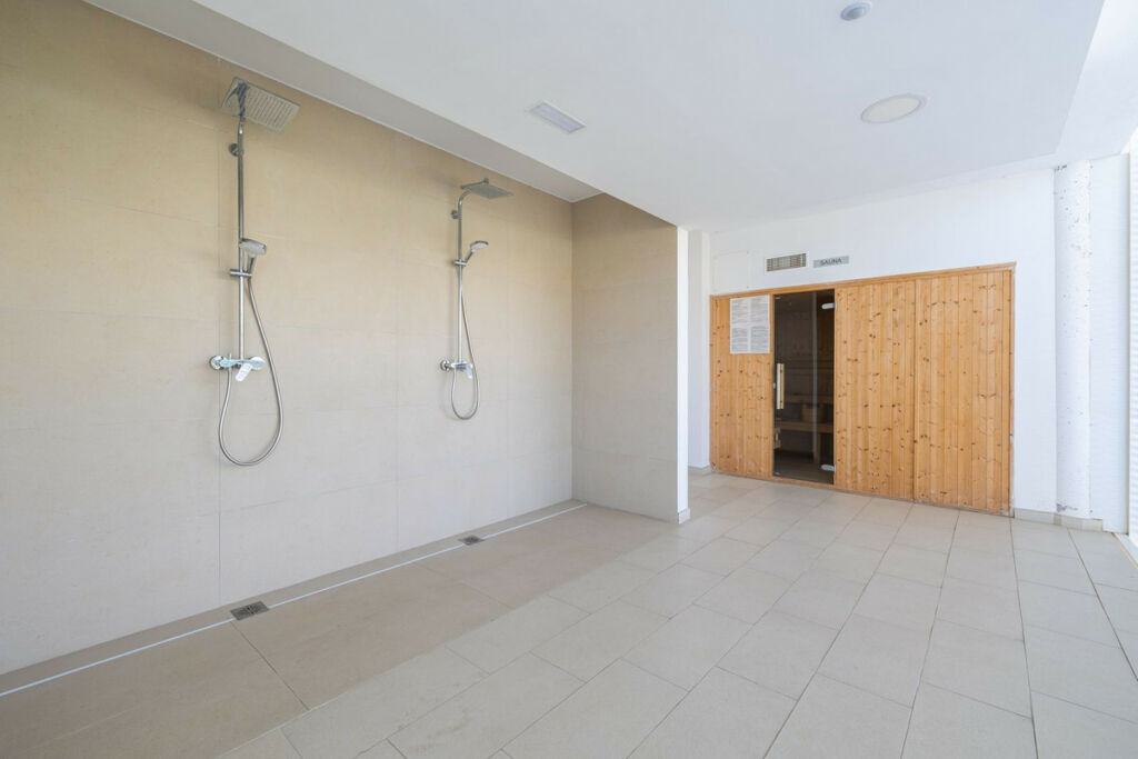 Ground Floor Apartment Benalmadena Málaga - image 17