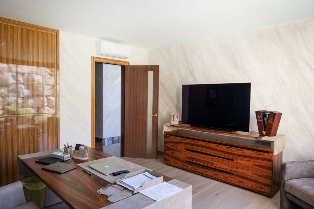Detached Villa Benahavís Málaga - image 17