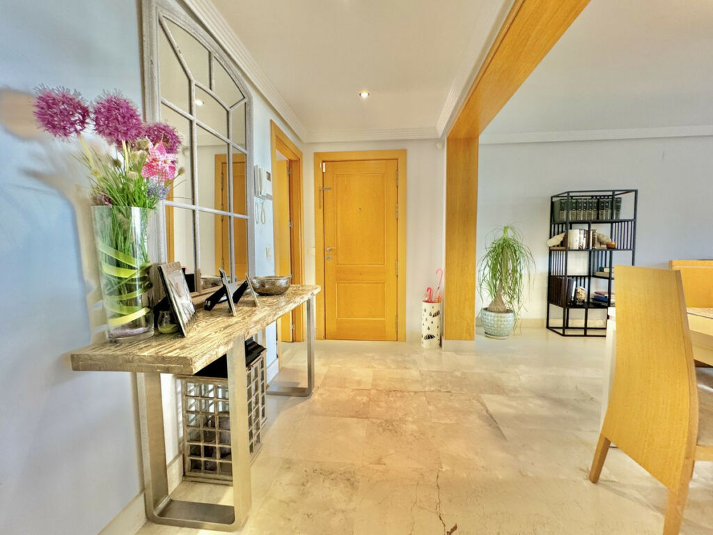 Middle Floor Apartment San Pedro de Alcántara Málaga - image 17