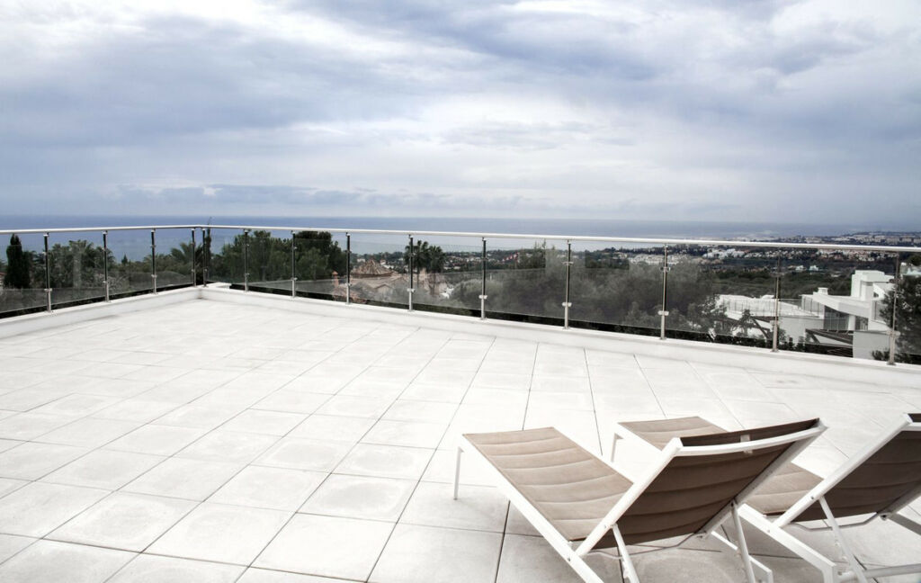Townhouse Sierra Blanca Málaga - image 19