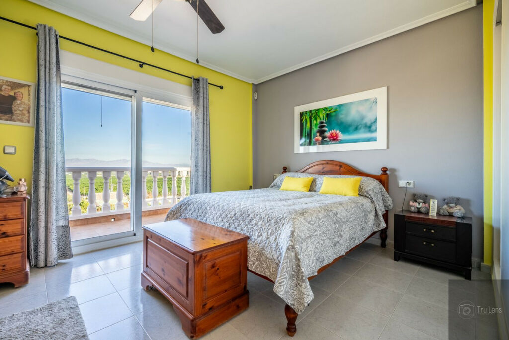 Detached Villa Benejuzar Alicante - image 17
