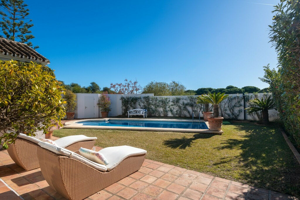 Detached Villa Marbella Málaga - image 18
