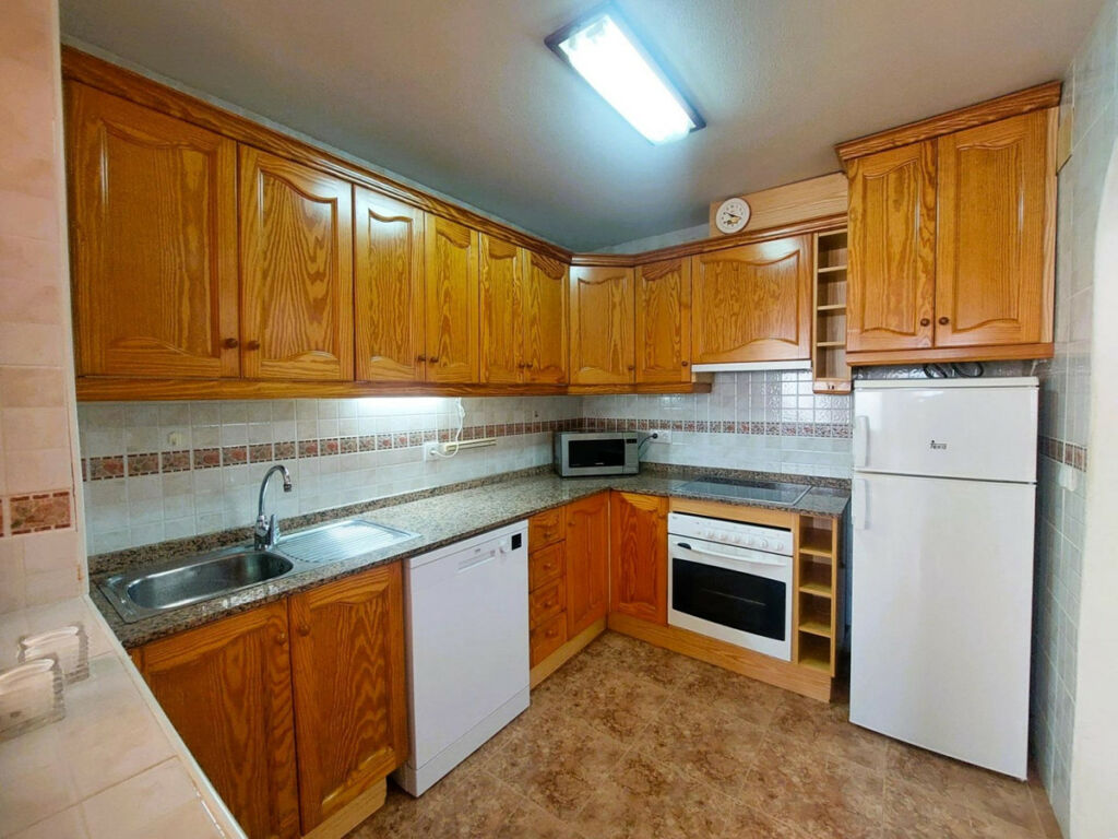 Townhouse Torrevieja Alicante - image 18