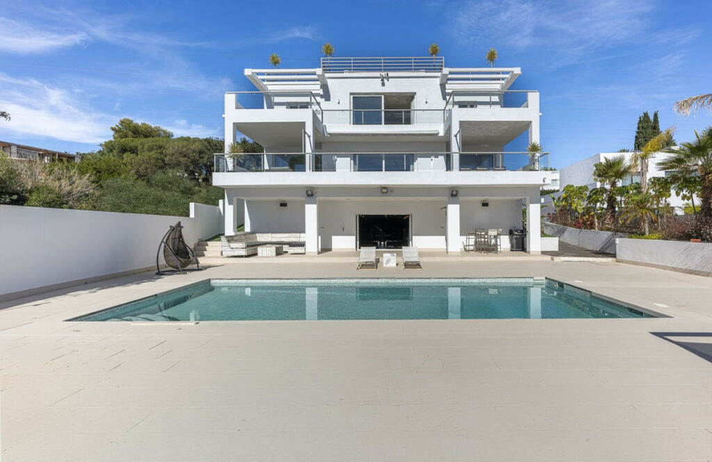 Detached Villa El Rosario Málaga - image 20