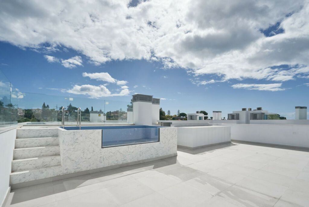 Semi-Detached House San Pedro de Alcántara Málaga - image 18