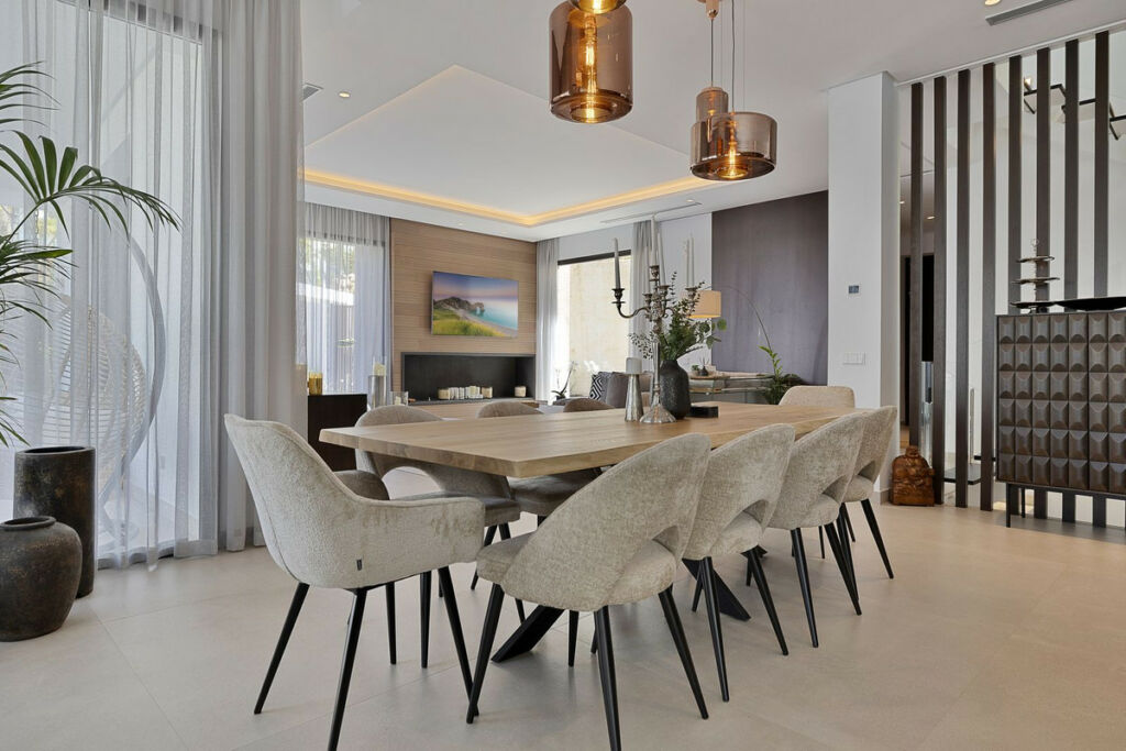 Detached Villa Marbella Málaga - image 18