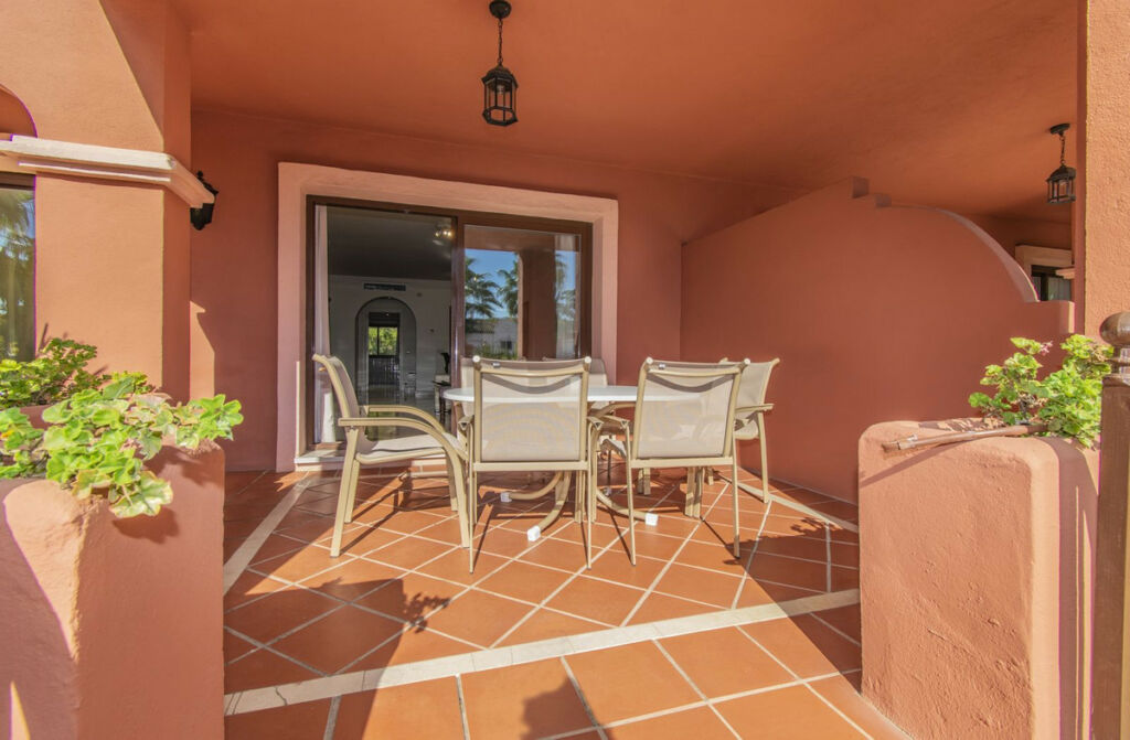 Ground Floor Apartment Puerto Banús Málaga - image 18