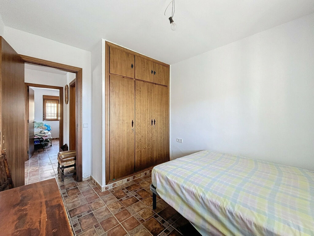 Detached Villa Alcaucín Málaga - image 18