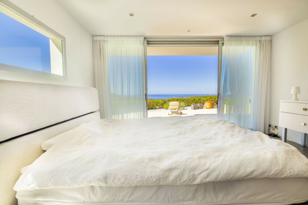 Detached Villa Sayalonga Málaga - image 19