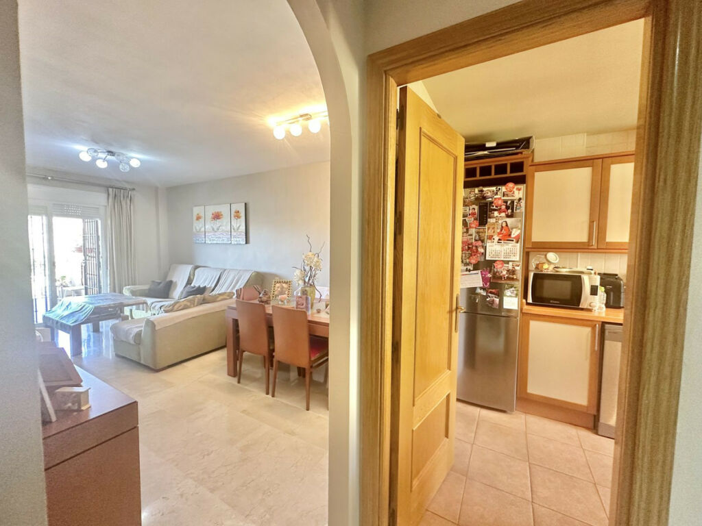 Ground Floor Apartment Riviera del Sol Málaga - image 18