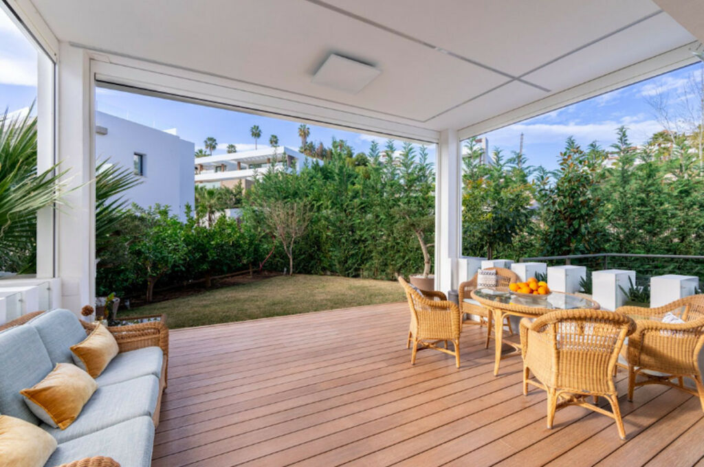 Detached Villa Benahavís Málaga - image 19