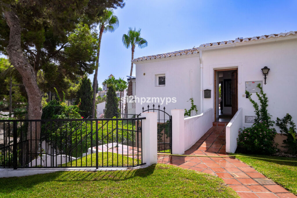 Ground Floor Apartment Nerja Málaga - image 19