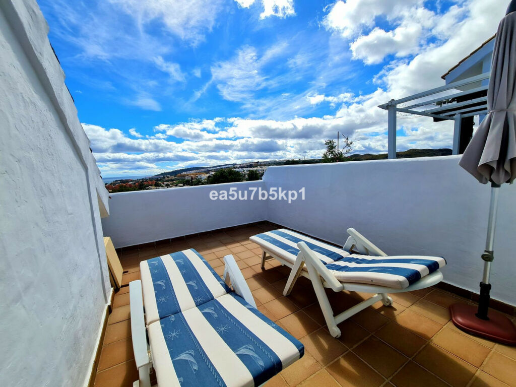 Penthouse Duplex La Duquesa Málaga - image 19