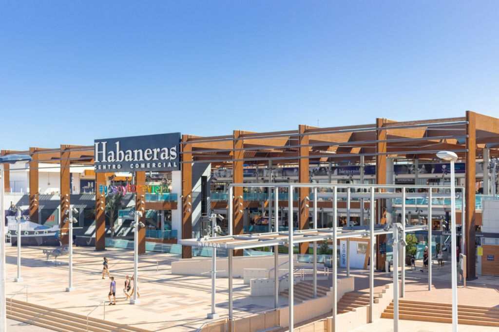 Townhouse Torrevieja Alicante - image 19