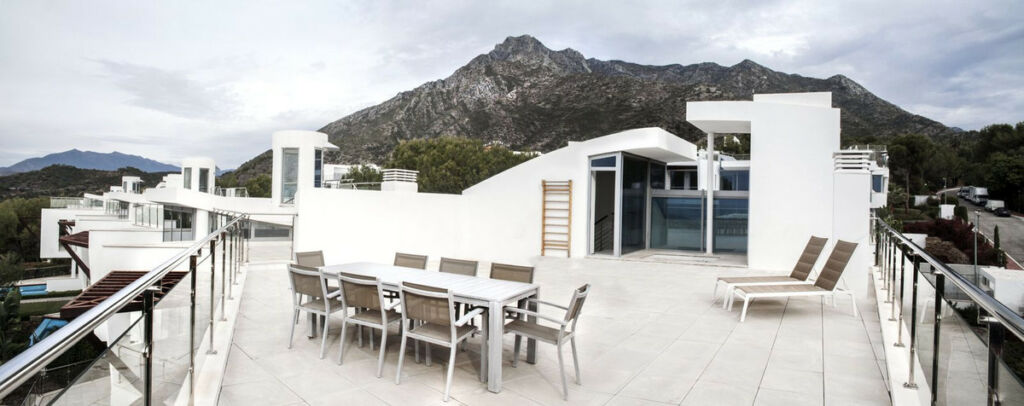 Townhouse Sierra Blanca Málaga - image 21