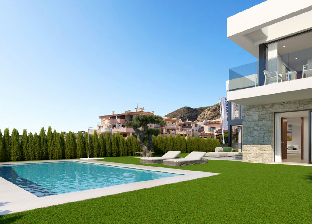 Detached Villa Finestrat Alicante - image 2