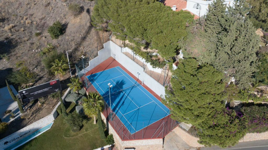 Detached Villa Benalmadena Málaga - image 2