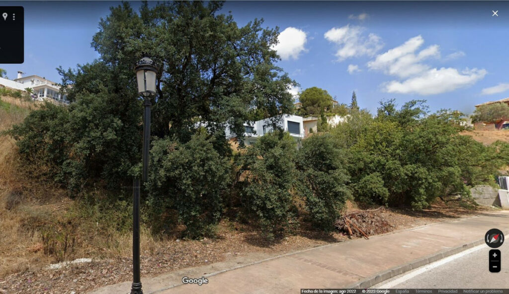 Residential Plot Elviria Málaga - image 2