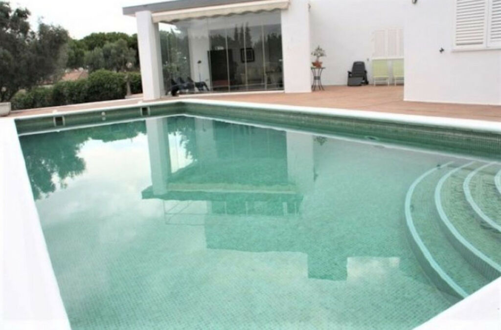 Detached Villa Sotogrande Alto Cádiz - image 20