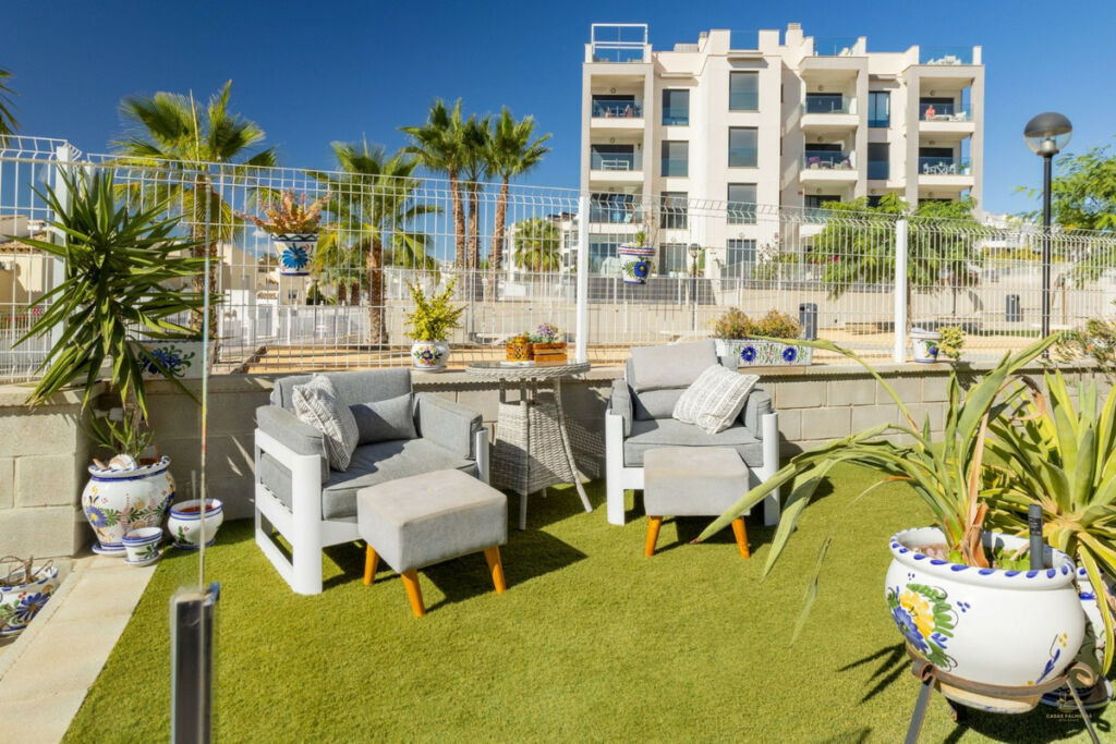 Ground Floor Apartment Villamartin Alicante - image 19