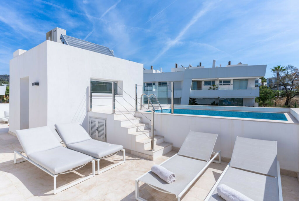 Townhouse Río Real Málaga - image 20