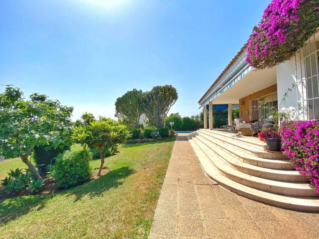 Detached Villa Marbella Málaga - image 20