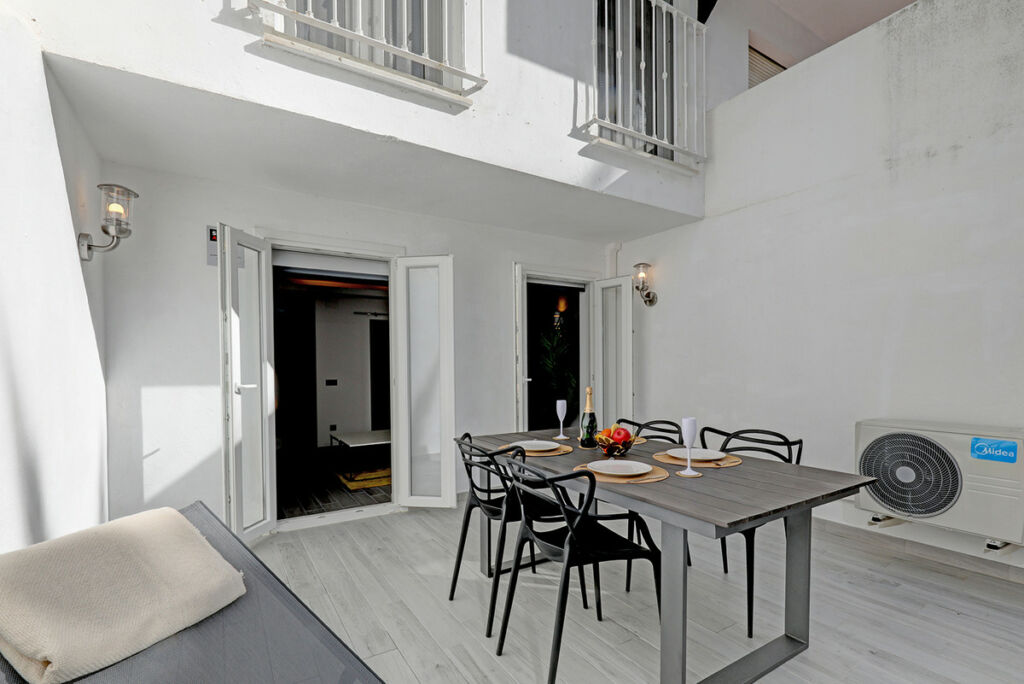 Middle Floor Apartment Nueva Andalucía Málaga - image 20