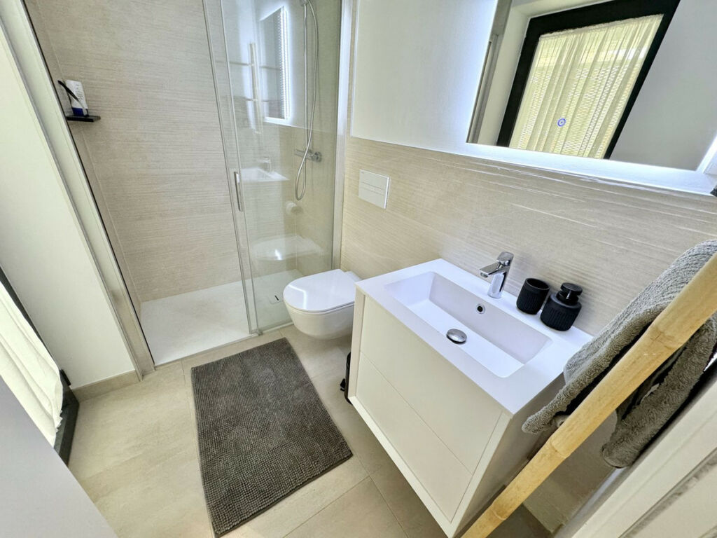Middle Floor Apartment Benalmadena Costa Málaga - image 19