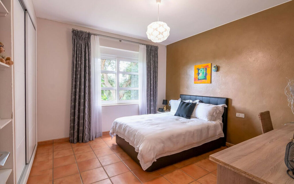 Detached Villa Sotogrande Cádiz - image 20