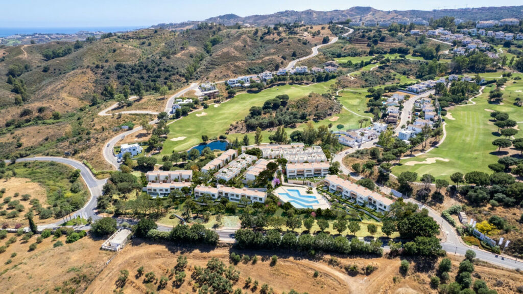 Townhouse La Cala Golf Málaga - image 21