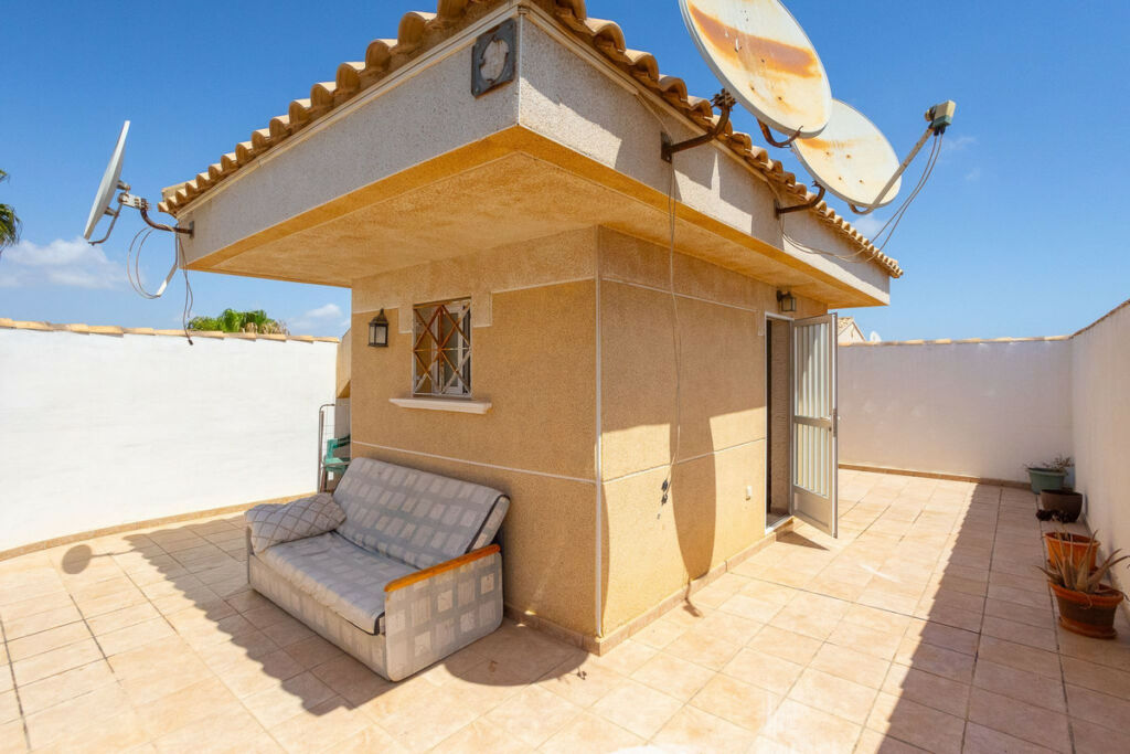 Detached Villa La Siesta Alicante - image 21