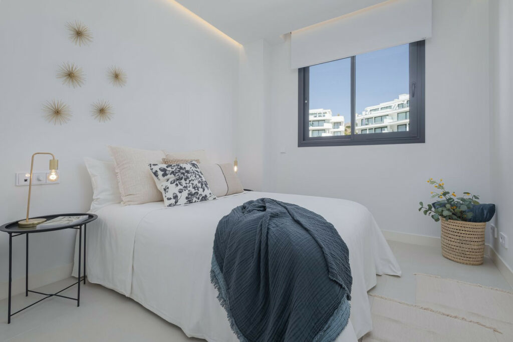 Middle Floor Apartment Fuengirola Málaga - image 24