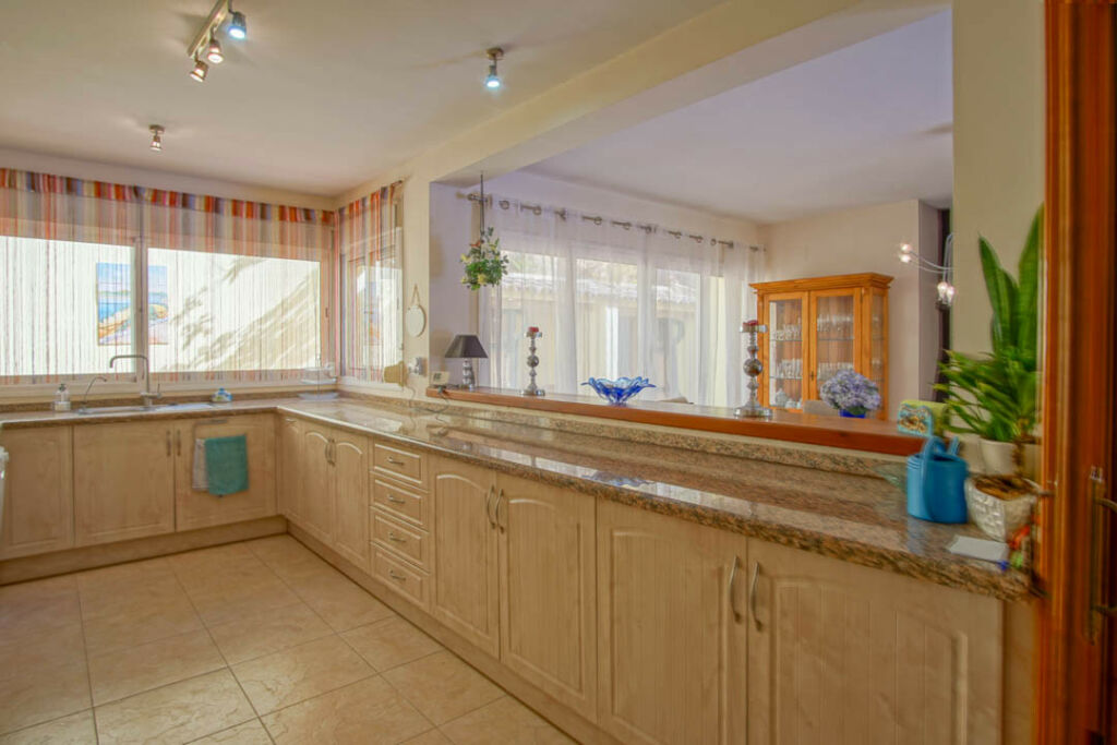 Detached Villa Altea Alicante - image 21