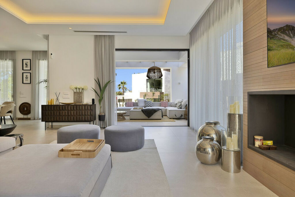 Detached Villa Marbella Málaga - image 22