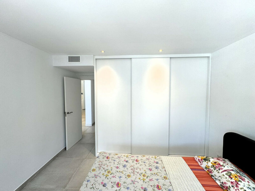 Detached Villa Marbesa Málaga - image 22