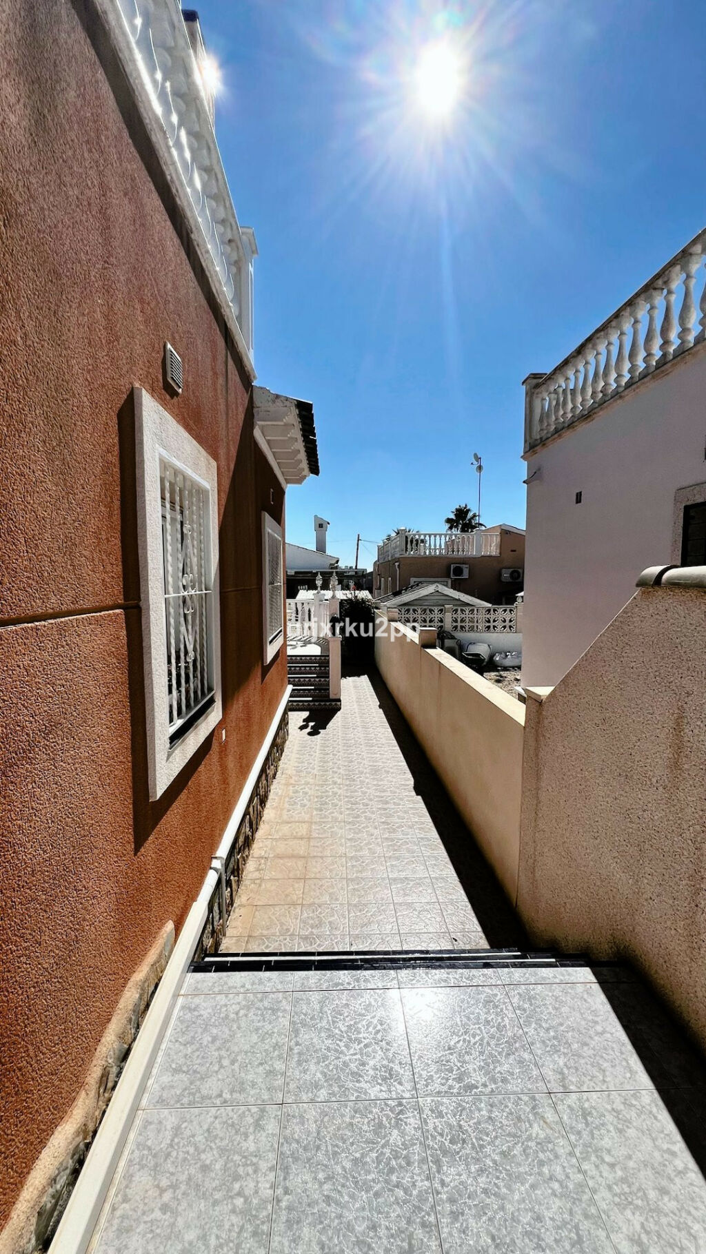 Detached Villa Playa Flamenca Alicante - image 23