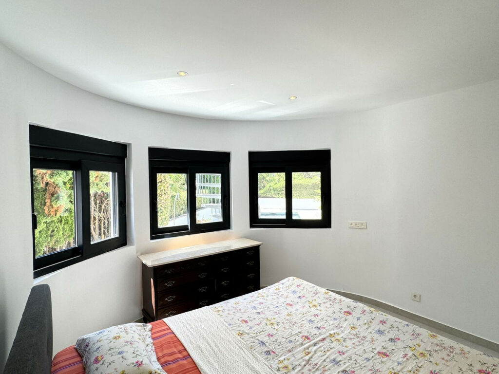 Detached Villa Marbesa Málaga - image 23