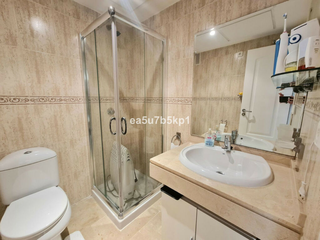 Penthouse Duplex La Duquesa Málaga - image 23
