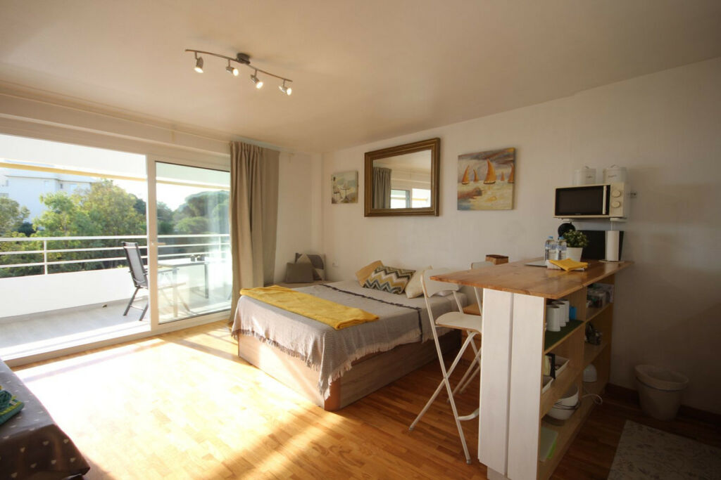 Middle Floor Studio Calahonda Málaga - image 23