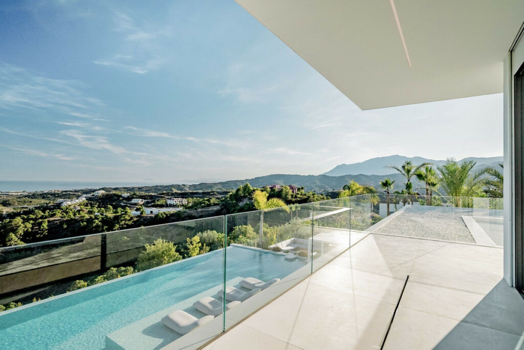Detached Villa Benahavís Málaga - image 23