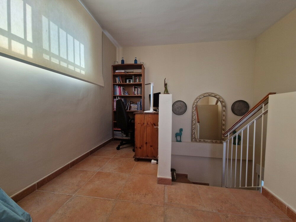 Semi-Detached House Relleu Alicante - image 23