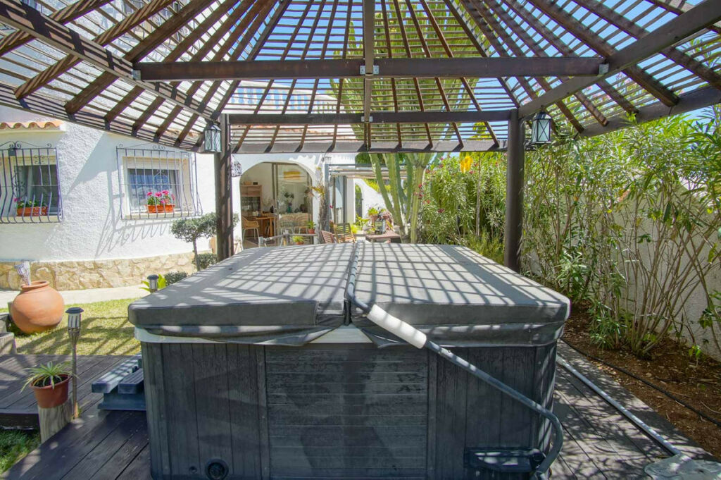 Detached Villa Els Poblets Alicante - image 24