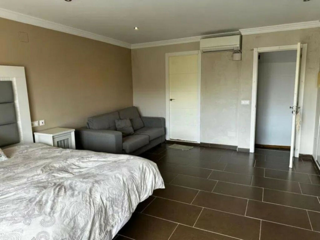 Detached Villa Marbella Málaga - image 24