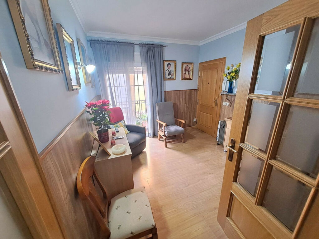 Middle Floor Apartment Fuengirola Málaga - image 24