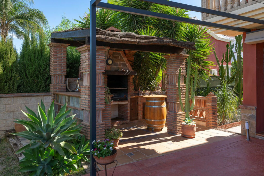 Detached Villa Alhaurín de la Torre Málaga - image 24