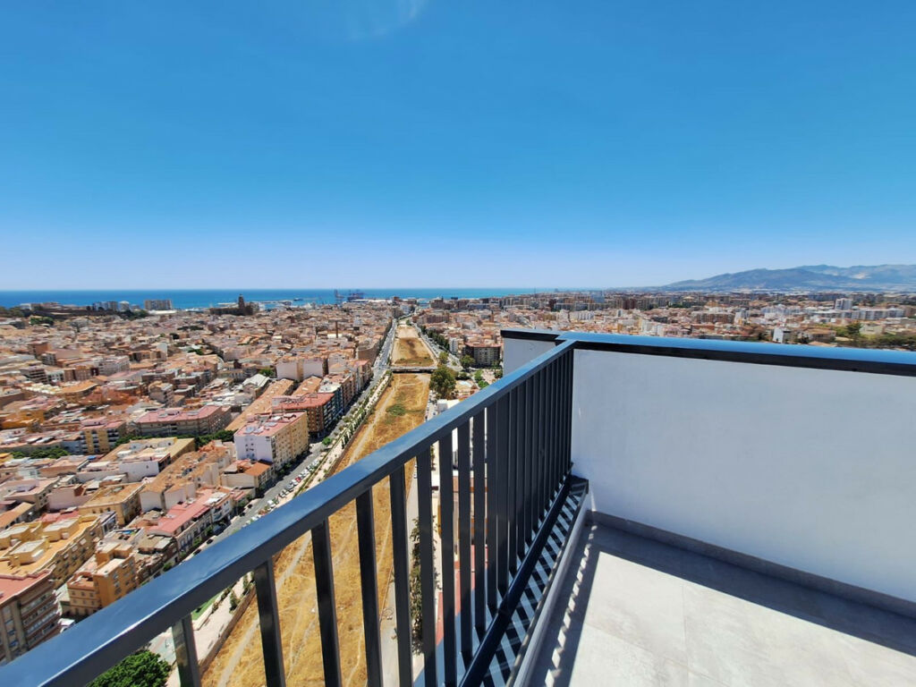 Middle Floor Apartment Málaga Centro Málaga - image 24