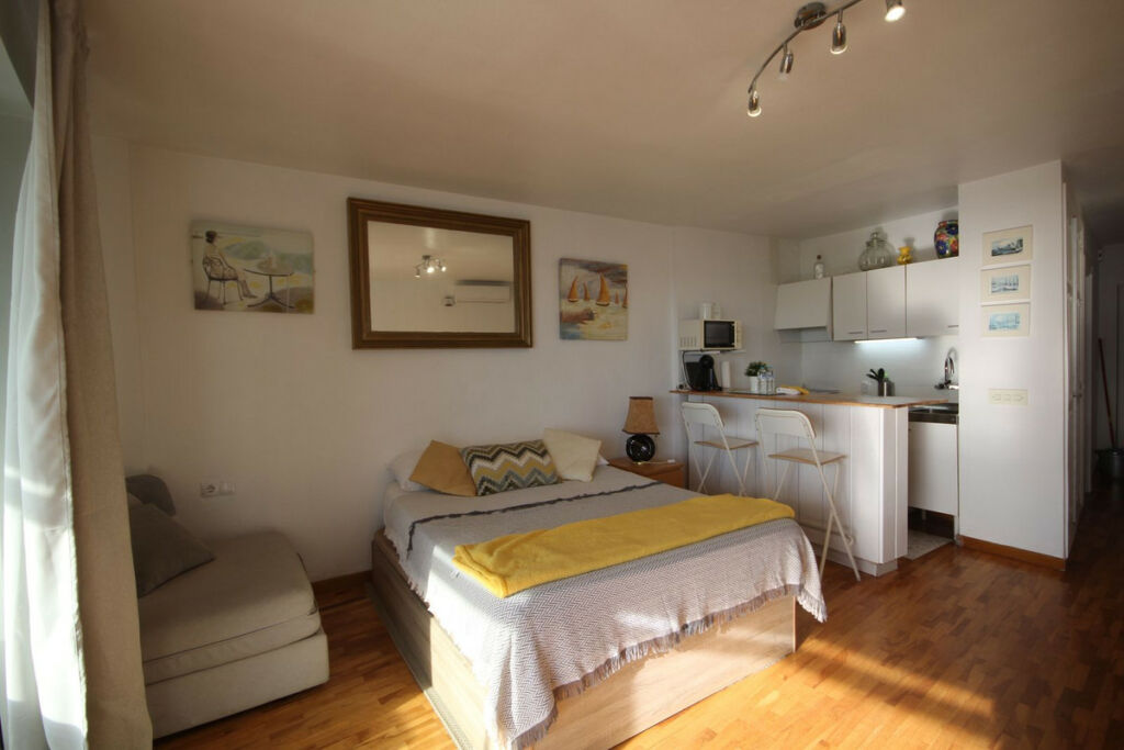 Middle Floor Studio Calahonda Málaga - image 24
