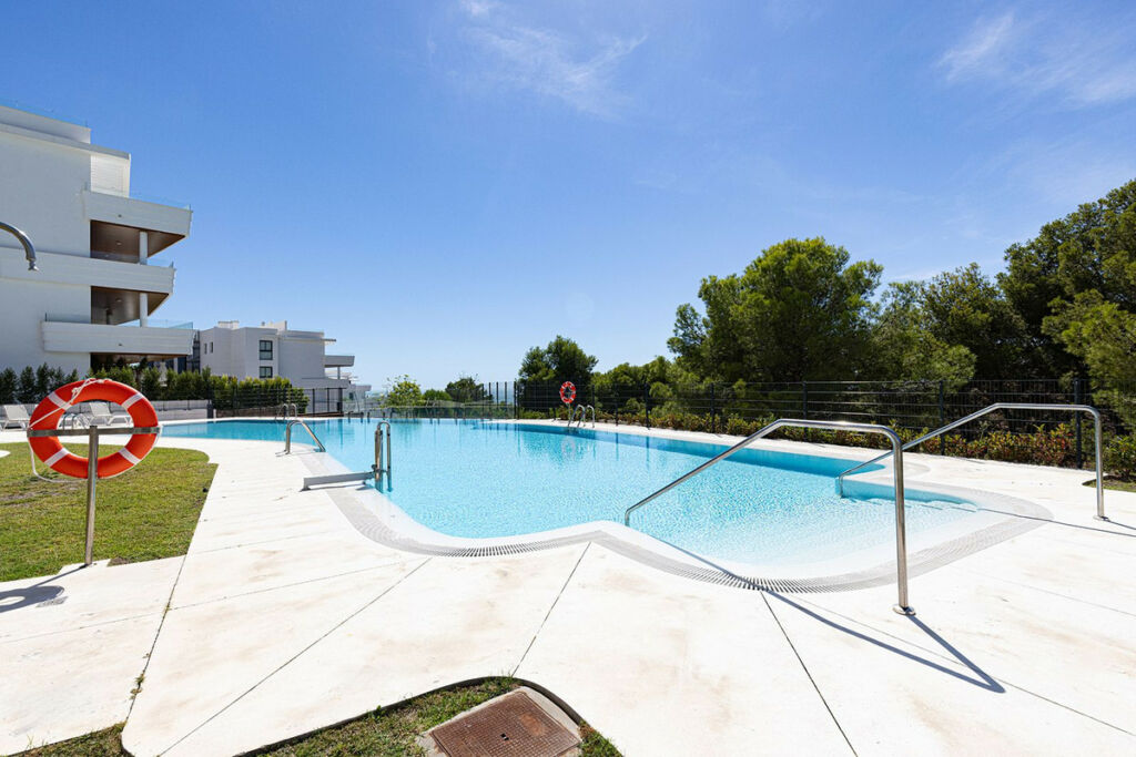 Penthouse Fuengirola Málaga - image 25
